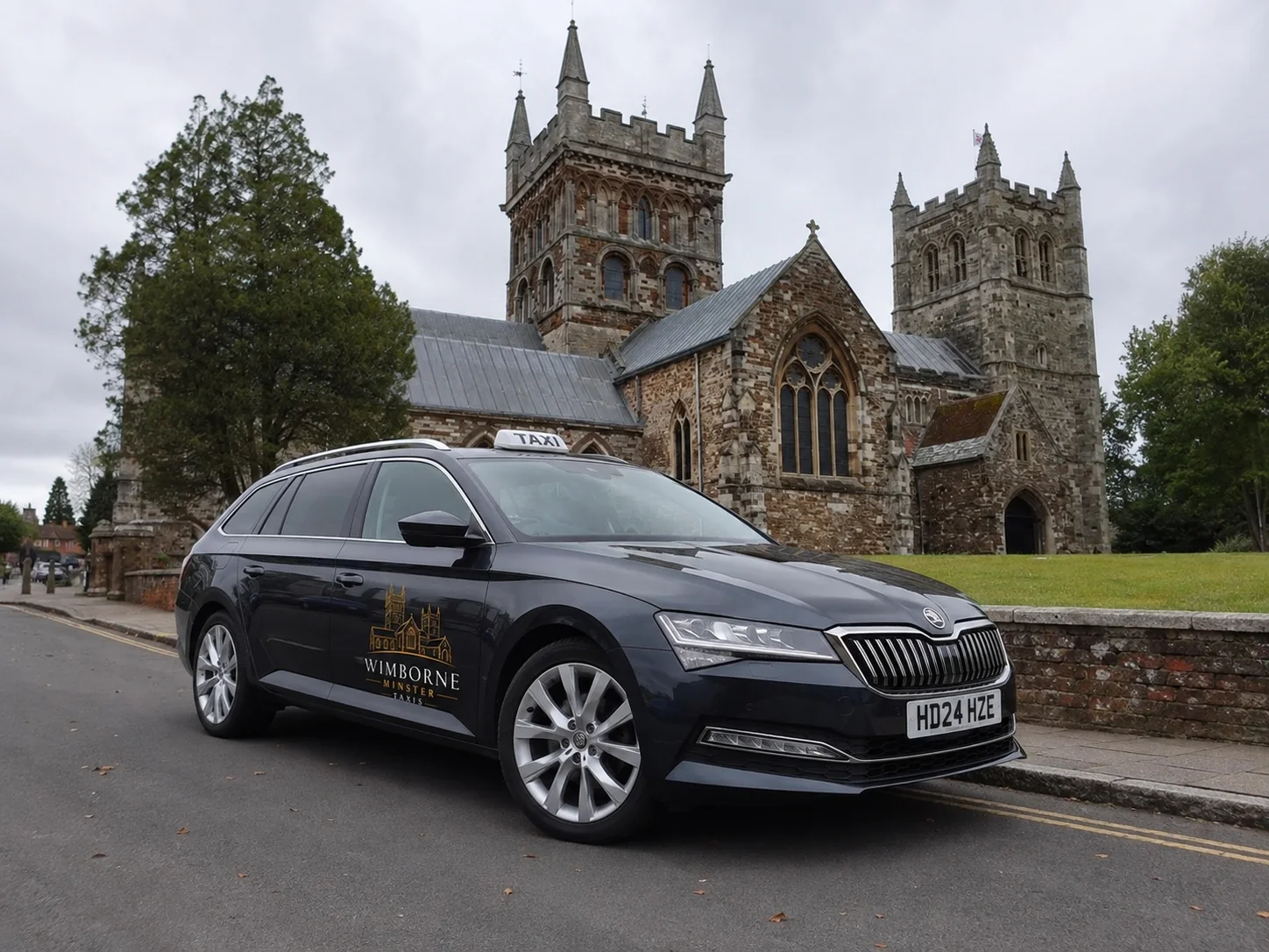 Wimborne Minster Taxis & Airport Transfers